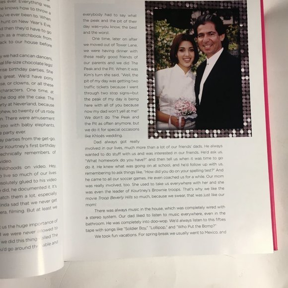 Kardashian Konfidential by Kourtney Khloe Kim Kardashian HC Book w/ DJ 2010 - Picture 8 of 14